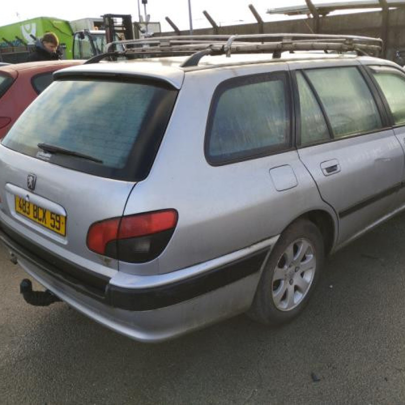 Tambour arriere gauche PEUGEOT 406 Photo n°3