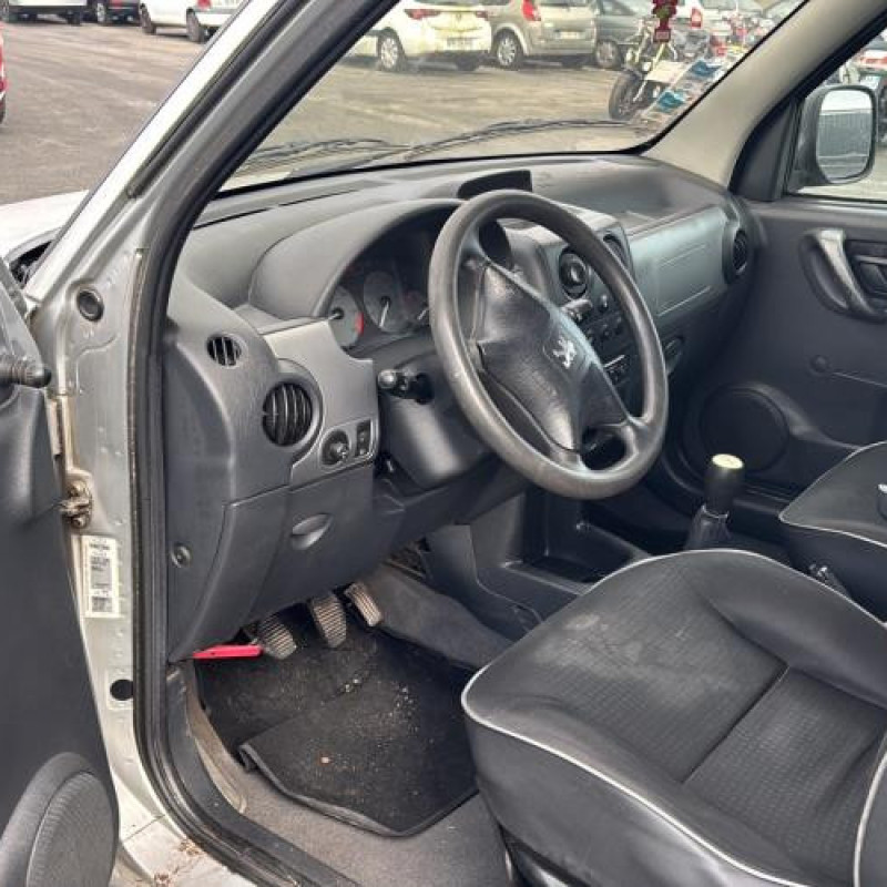 Tambour arriere droit PEUGEOT PARTNER 1 Photo n°9