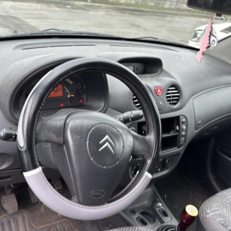 Reservoir essence CITROEN C2 Photo n°11