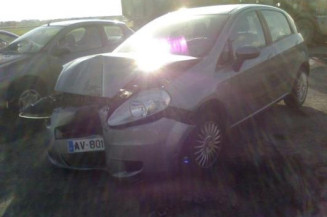 Porte arriere gauche FIAT GRANDE PUNTO Photo n°1