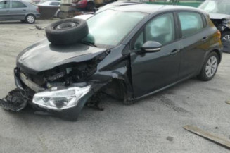 Malle/Hayon arriere PEUGEOT 208 1