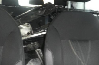 Malle/Hayon arriere PEUGEOT 208 1