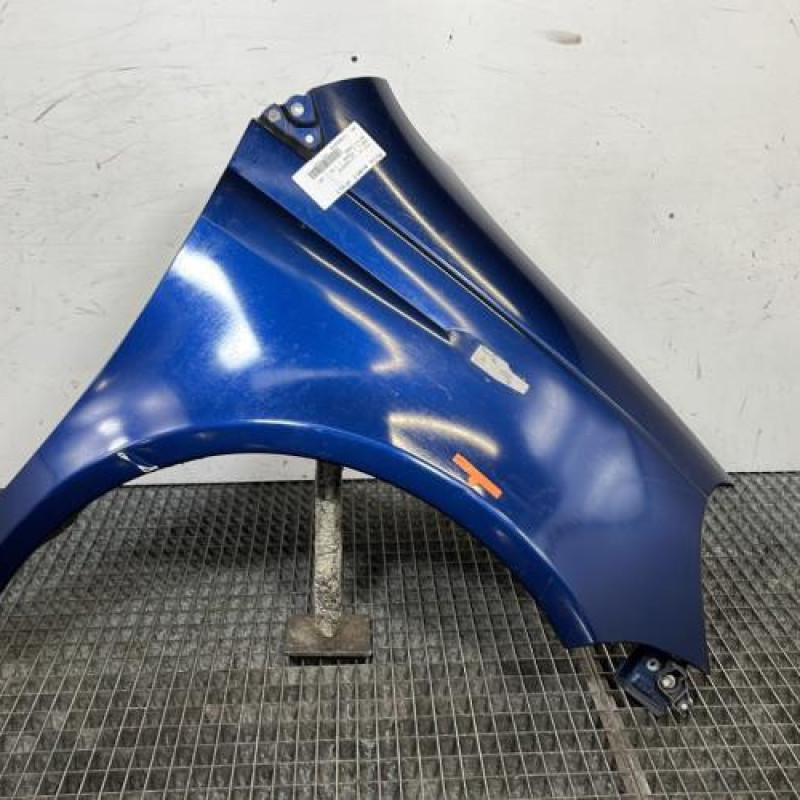 Aile avant droit TOYOTA YARIS 1 Photo n°1