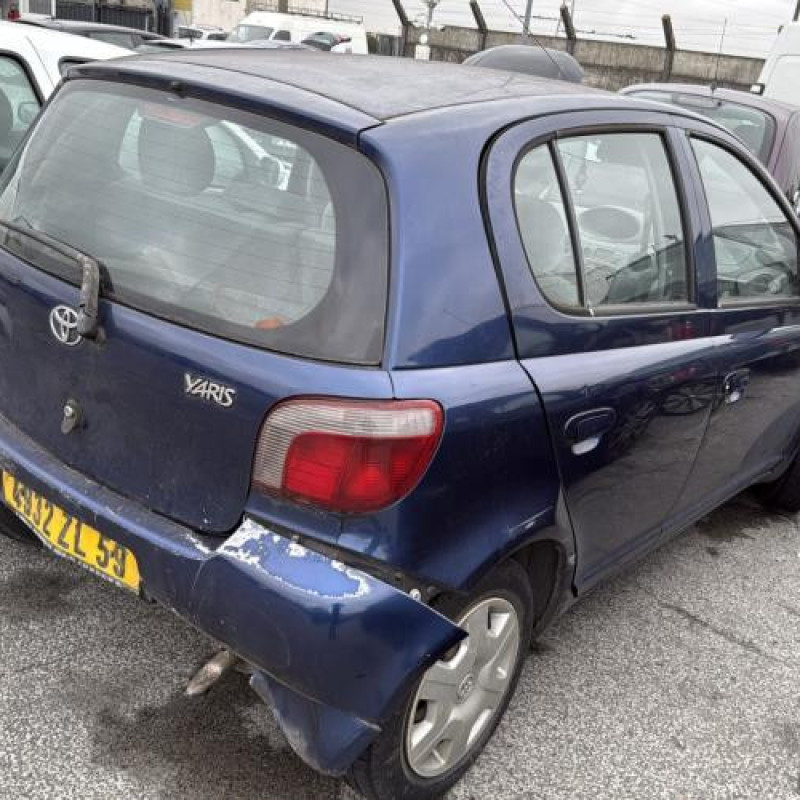 Aile avant droit TOYOTA YARIS 1 Photo n°8