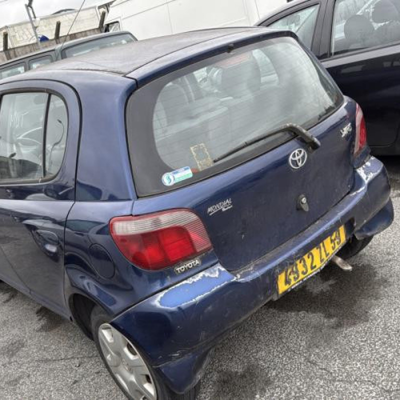 Aile avant droit TOYOTA YARIS 1 Photo n°10