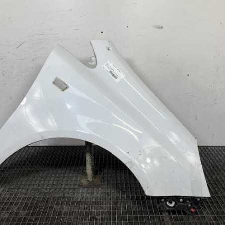 Aile avant droit OPEL CORSA D Photo n°1