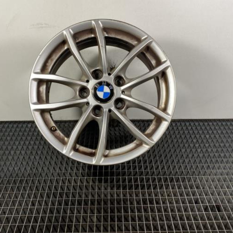 Jante BMW SERIE 1 F20 Photo n°1