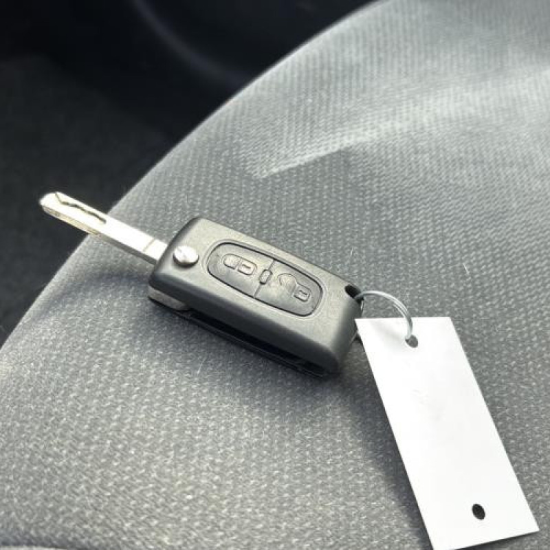 Reservoir essence CITROEN C2 Photo n°20