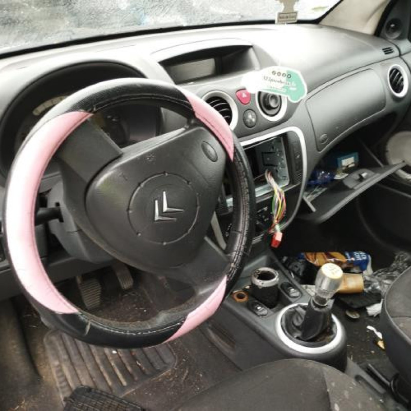 Reservoir essence CITROEN C2 Photo n°12