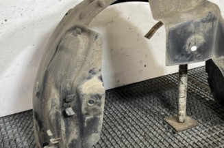 Pare boue arriere droit RENAULT LAGUNA 3