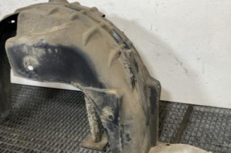 Pare boue arriere droit RENAULT LAGUNA 3