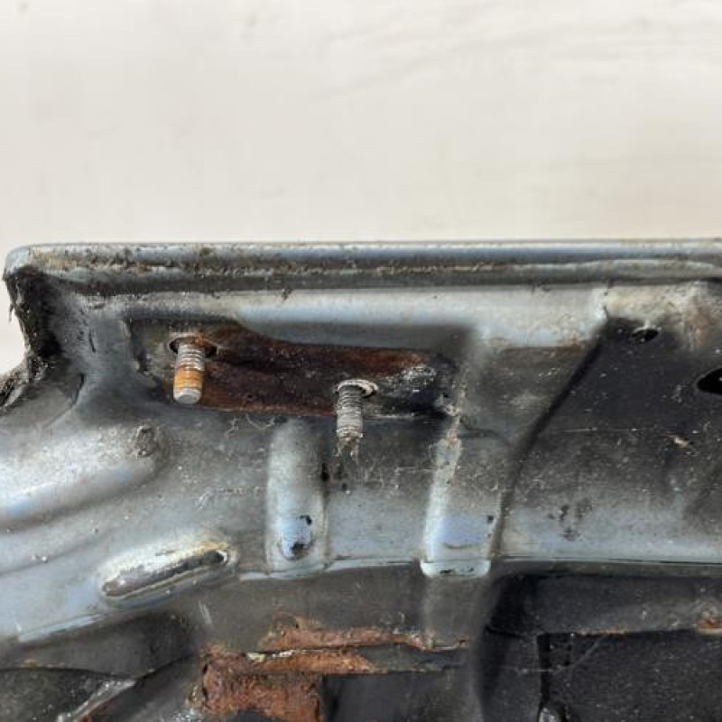 Capot RENAULT SUPER 5 Photo n°7