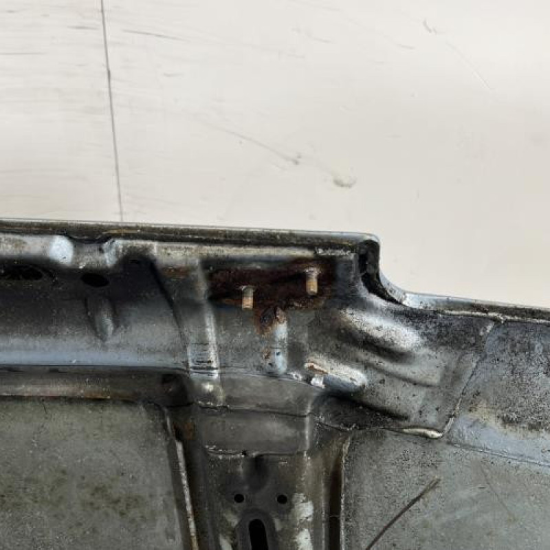 Capot RENAULT SUPER 5 Photo n°8