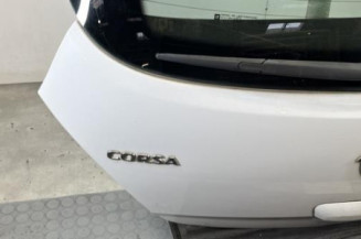 Malle/Hayon arriere OPEL CORSA D