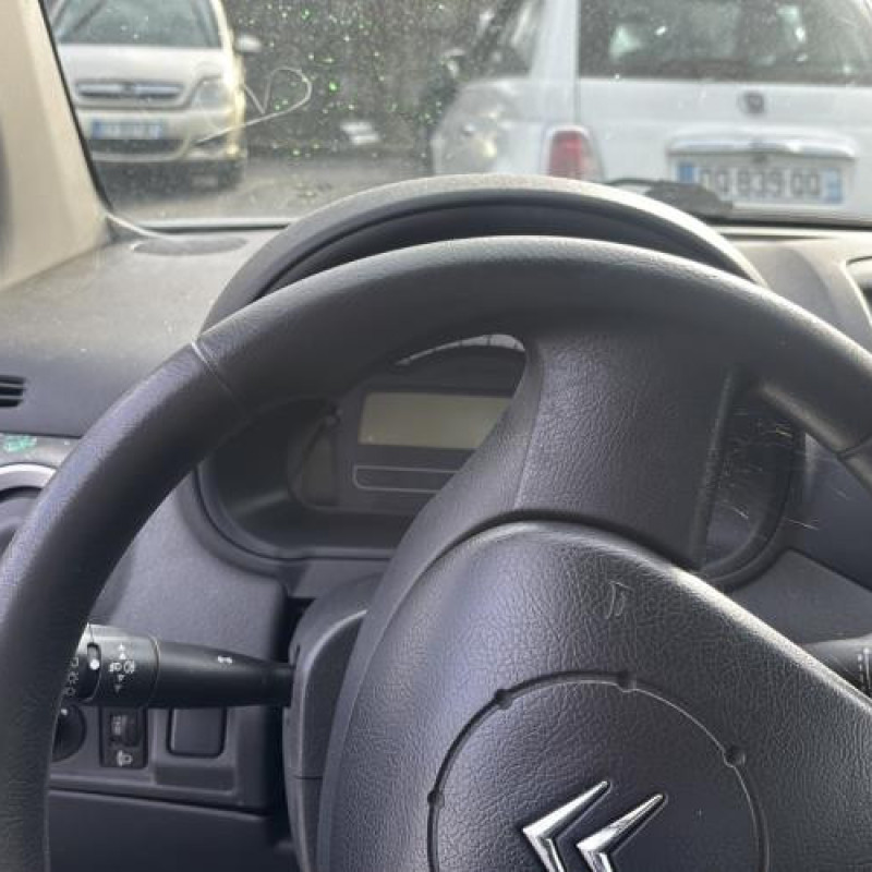 Reservoir essence CITROEN C2 Photo n°20