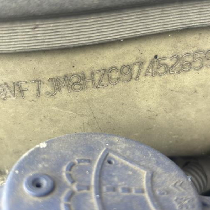 Reservoir essence CITROEN C2 Photo n°20