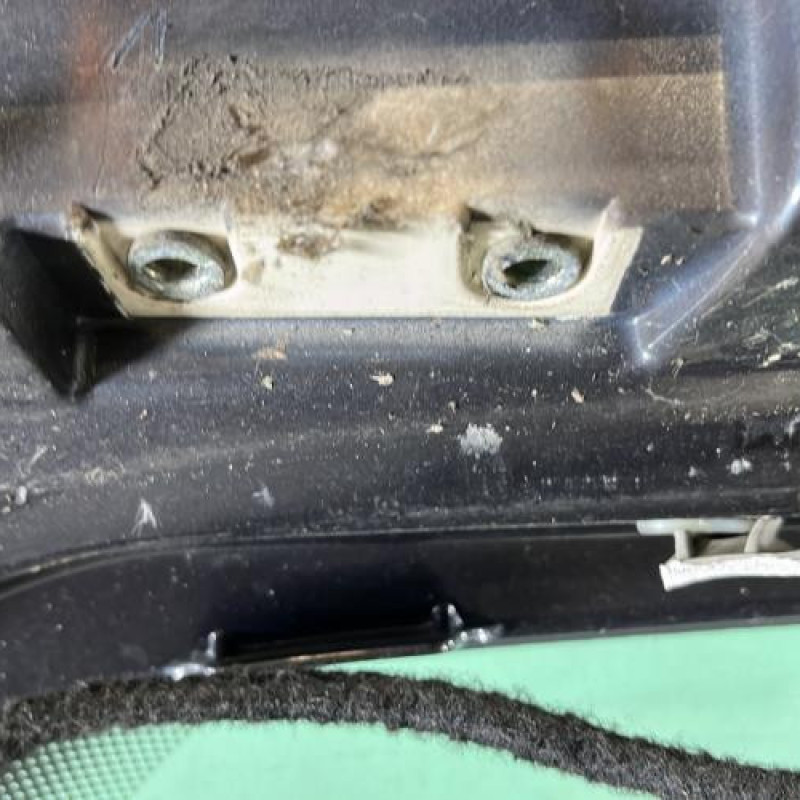 Malle/Hayon arriere CITROEN C8 Photo n°9