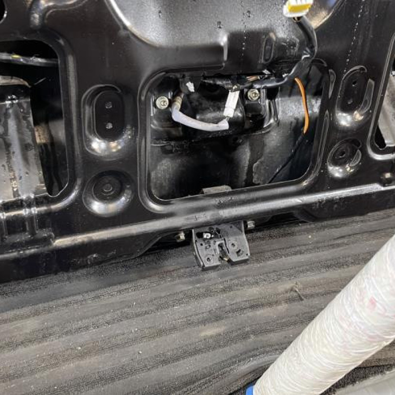 Malle/Hayon arriere NISSAN MICRA 3 Photo n°10