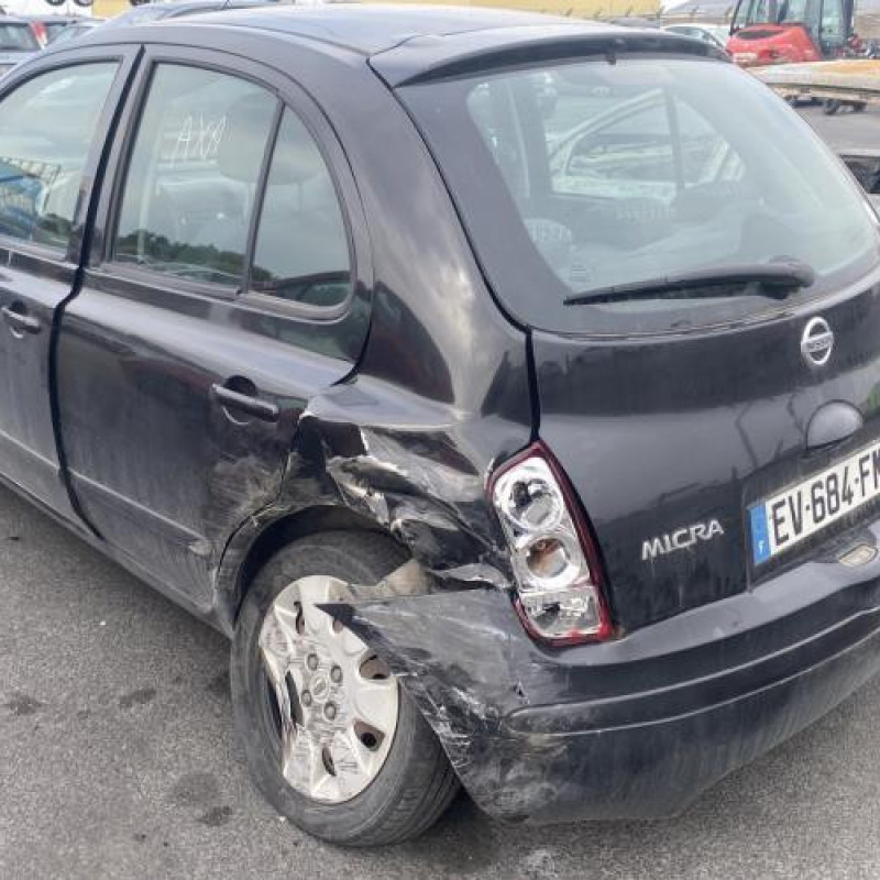 Malle/Hayon arriere NISSAN MICRA 3 Photo n°15