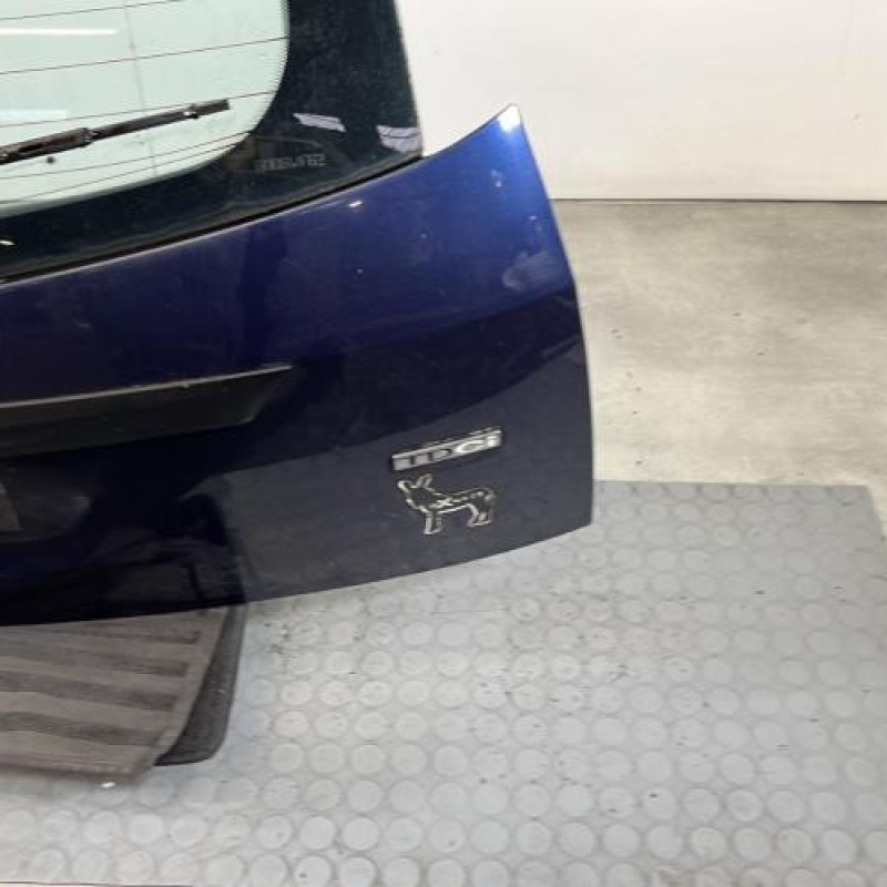 Malle/Hayon arriere FORD FOCUS 1 Photo n°4