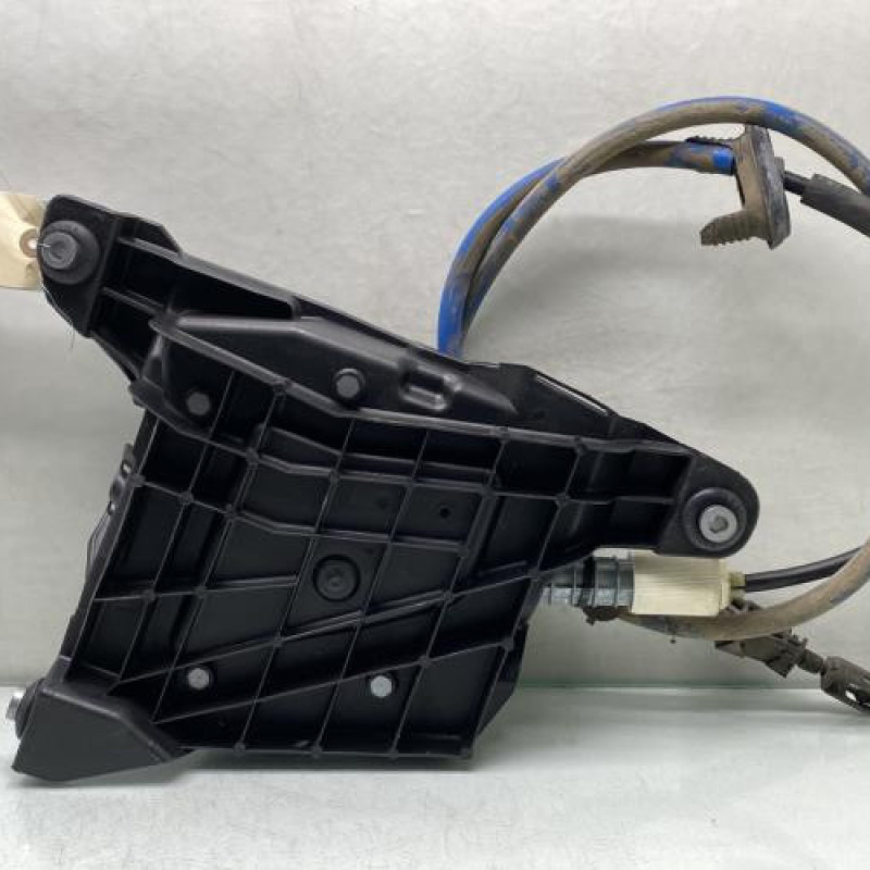 Bloc electrique de frein a main PEUGEOT 5008 1 Photo n°5