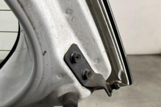 Malle/Hayon arriere SUZUKI ALTO 3