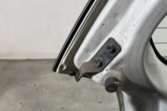 Malle/Hayon arriere SUZUKI ALTO 3