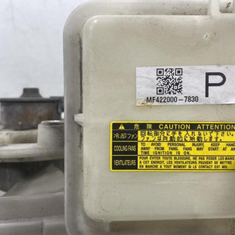 Moto ventilateur radiateur TOYOTA YARIS 2 Photo n°8