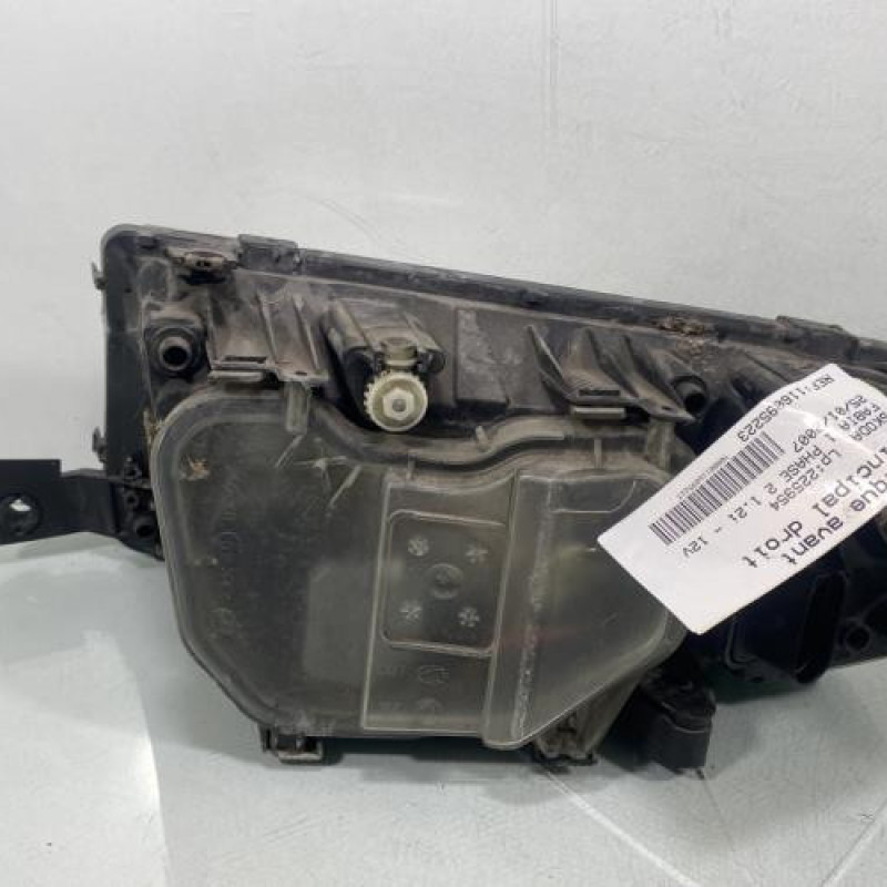 Optique avant principal droit (feux)(phare) SKODA FABIA 1 Photo n°3