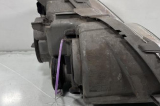 Optique avant principal gauche (feux)(phare) MERCEDES CLASSE CLK 209