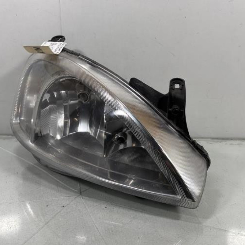 Optique avant principal droit (feux)(phare) OPEL CORSA C Photo n°1