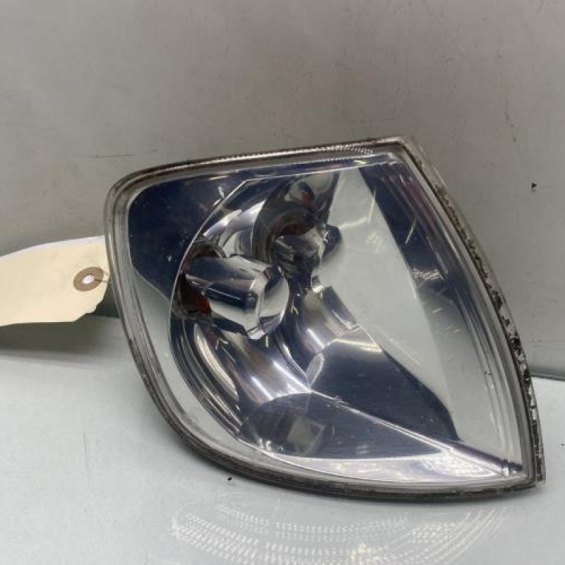 Optique avant secondaire droit (feux)(clignotant) VOLKSWAGEN POLO 3 Photo n°1