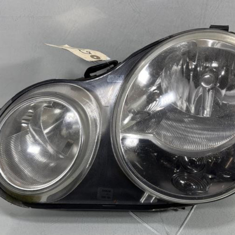 Optique avant principal gauche (feux)(phare) VOLKSWAGEN POLO 4 Photo n°1