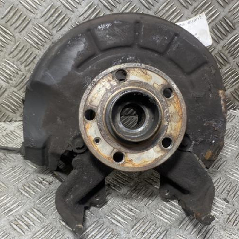 Pivot de moyeu avant gauche VOLKSWAGEN POLO 4 Photo n°1