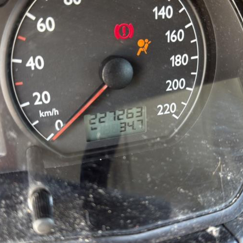 Pivot de moyeu avant gauche VOLKSWAGEN POLO 4 Photo n°18