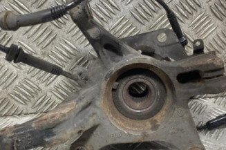 Pivot de moyeu avant droit RENAULT CAPTUR 1