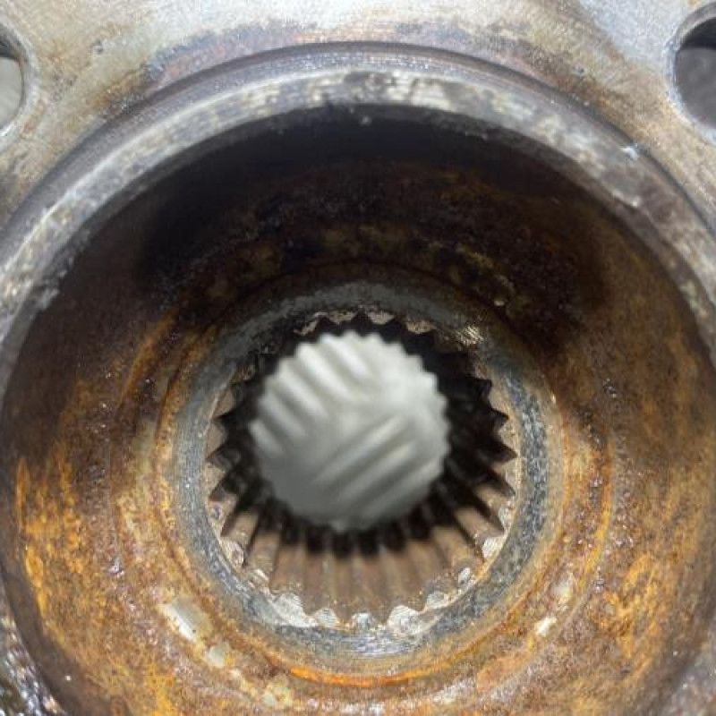 Pivot de moyeu avant gauche RENAULT CAPTUR 1 Photo n°2