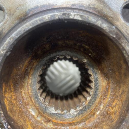 Pivot de moyeu avant gauche RENAULT CAPTUR 1