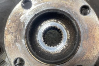 Pivot de moyeu avant gauche FIAT 500 2