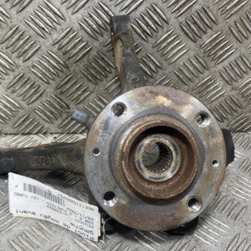 Pivot de moyeu avant gauche PEUGEOT 208 2 Photo n°1