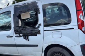 Pare choc avant RENAULT KANGOO 2