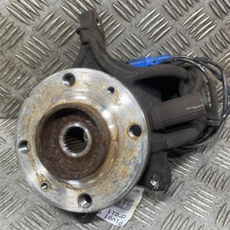 Pivot de moyeu avant droit CITROEN C3 2 Photo n°1