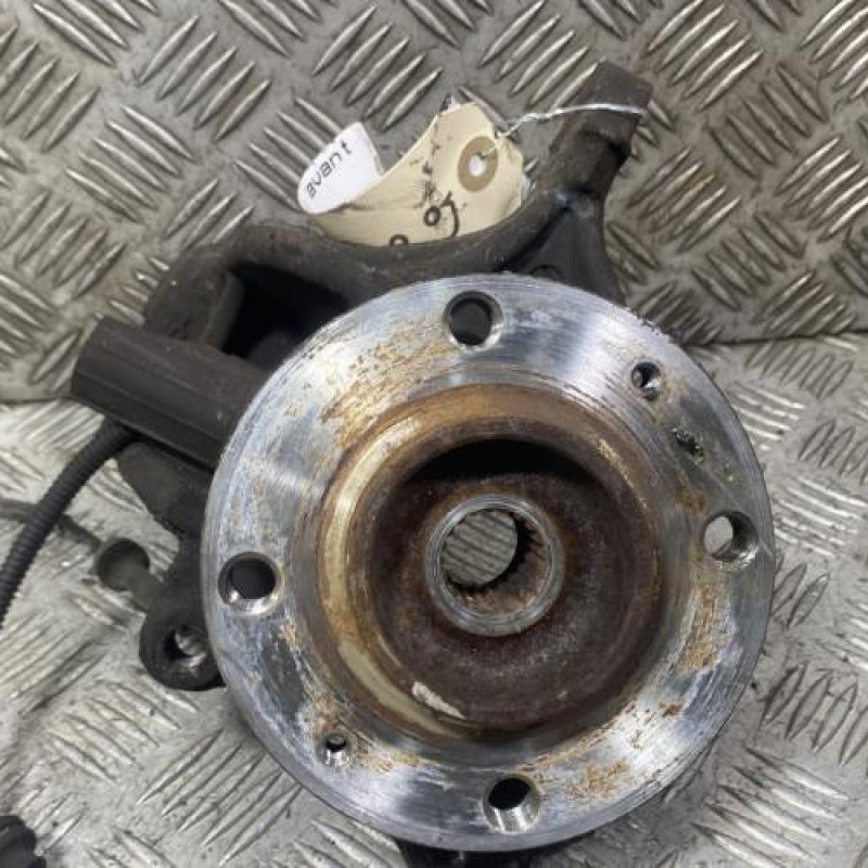 Pivot de moyeu avant gauche CITROEN C3 2 Photo n°1