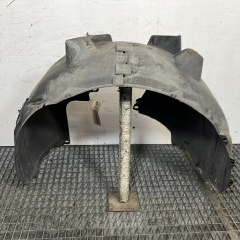 Pare boue avant gauche OPEL CORSA D Photo n°4