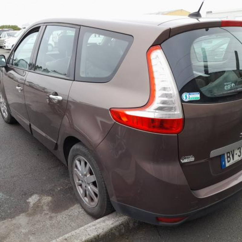 Pivot de moyeu avant droit RENAULT GRAND SCENIC 3 Photo n°4