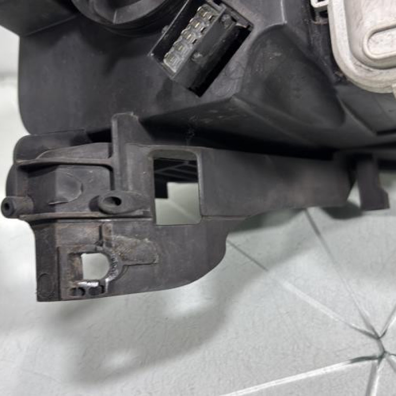 Optique avant principal gauche (feux)(phare) OPEL CORSA C Photo n°6