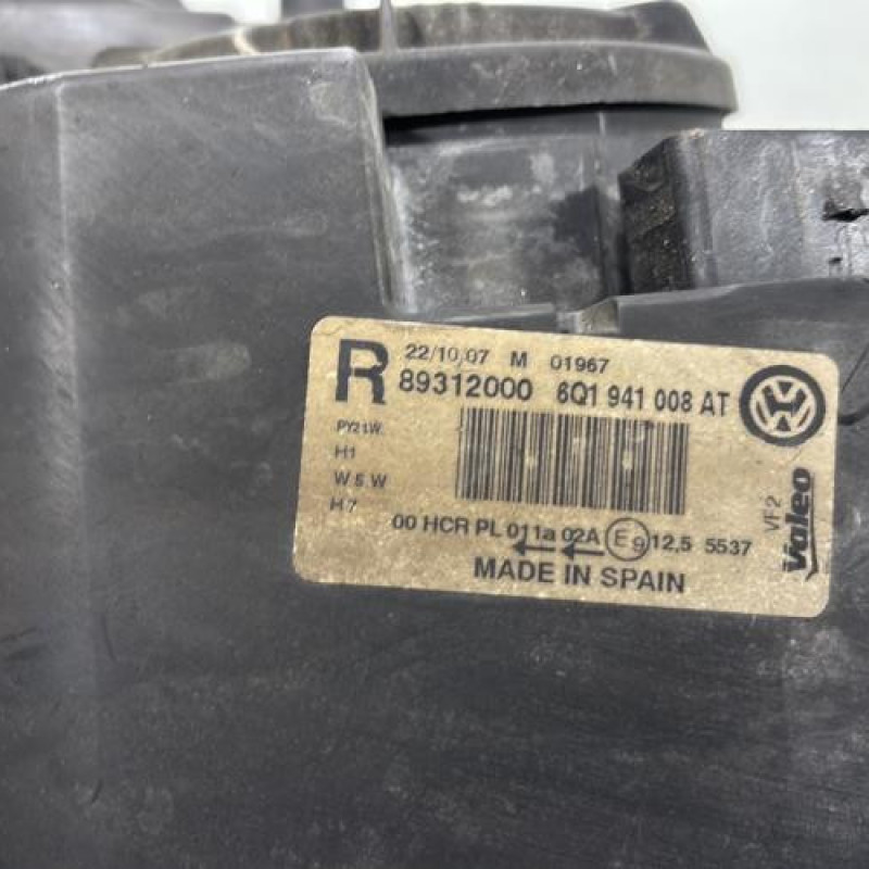 Optique avant principal droit (feux)(phare) VOLKSWAGEN POLO 4 Photo n°4