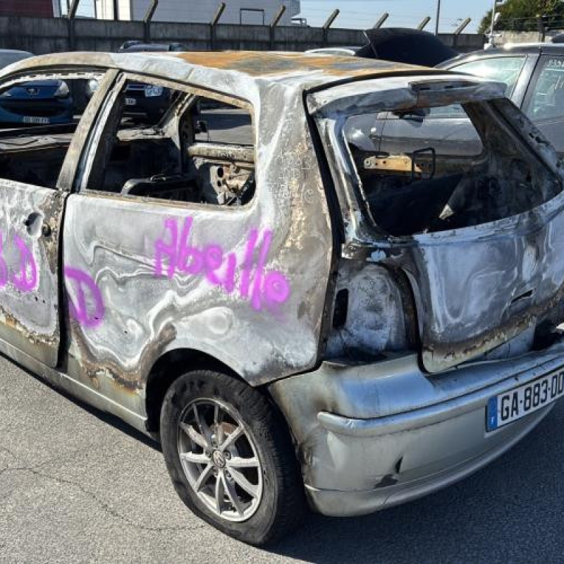 Optique avant principal droit (feux)(phare) VOLKSWAGEN POLO 4 Photo n°10