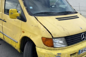 Optique avant principal gauche (feux)(phare) MERCEDES VITO 638