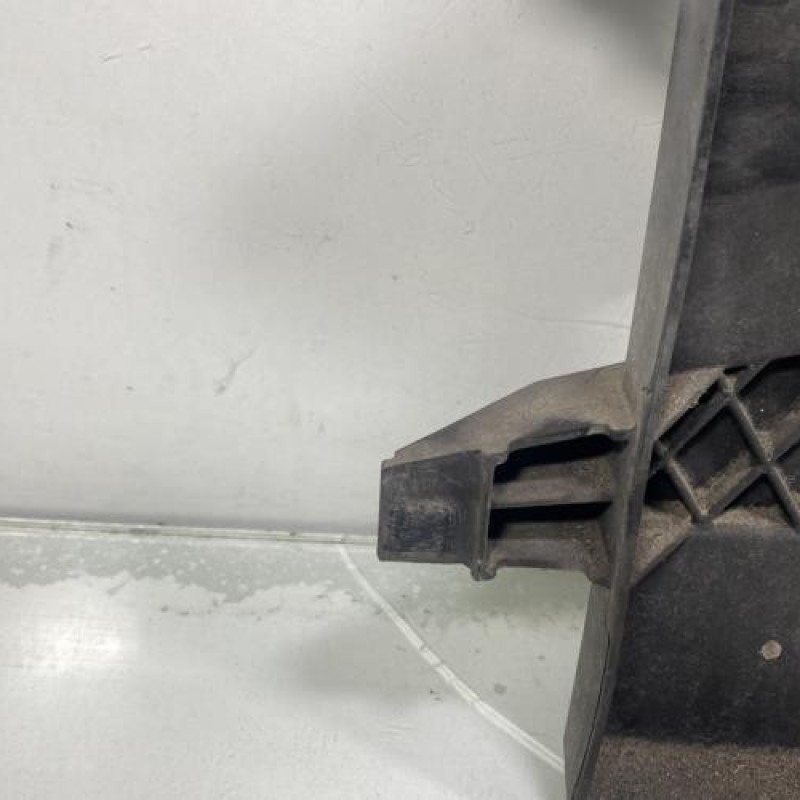 Moto ventilateur radiateur FORD FIESTA 5 Photo n°8